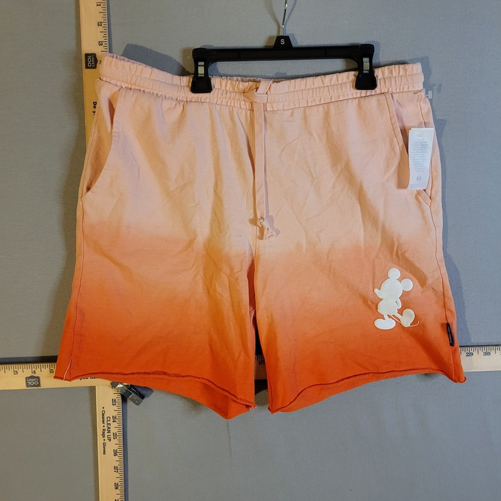 Disney Spirit‎ Jersey Mickey Mouse Ombre Peach Orange Shorts Mens Medium